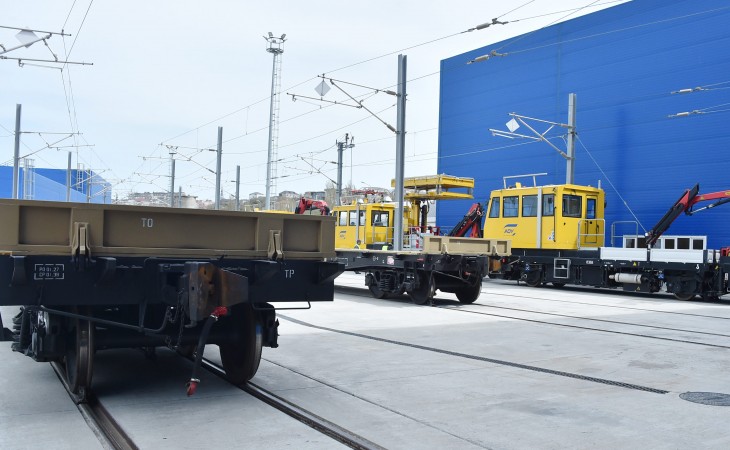 ЗАО «Азербайджанские железные дороги» доставила в страну технику нового поколения для увеличения объема транзитных перевозок