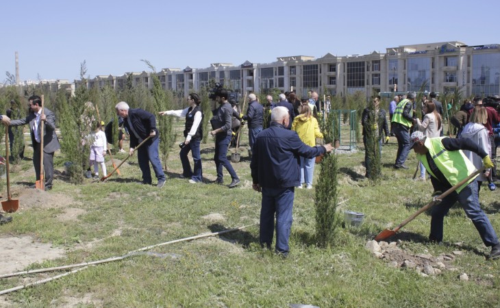 Община Западного Азербайджана организовала акцию по посадке деревьев по случаю 100-летия Гейдара Алиева