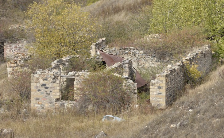 Село Фаталлар Кяльбаджарского района ФОТО