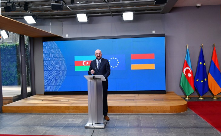 Президент Совета Европейского Союза Шарль Мишель выступил с заявлением для прессы после встречи с Президентом Ильхамом Алиевым и премьер-министром Николом Пашиняном
