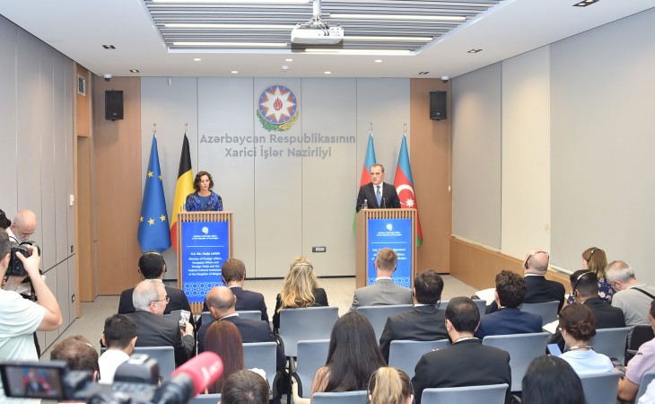 Министр иностранных дел Бельгии проинформирована о минной проблеме в Азербайджане