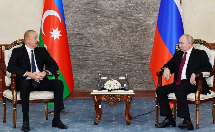 В Бишкеке состоялась встреча Президента Азербайджана Ильхама Алиева с Президентом России Владимиром Путиным