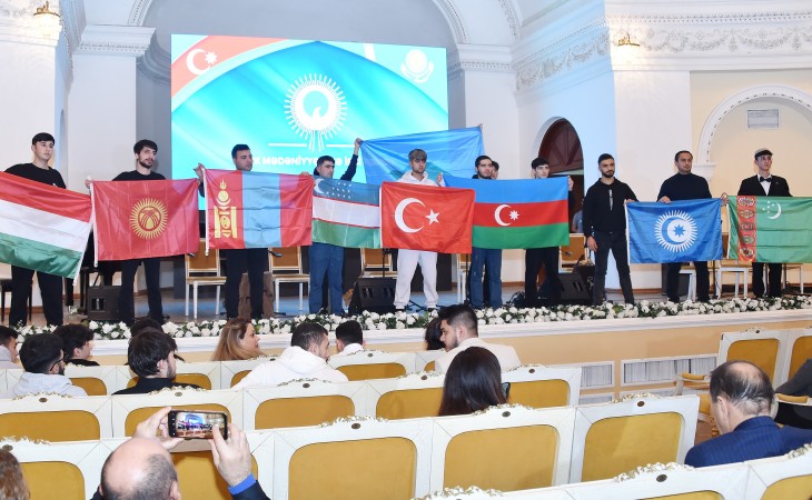 В Баку состоялся концерт казахстанского этно-фольклорного ансамбля «Туран» и группы «Зафар»