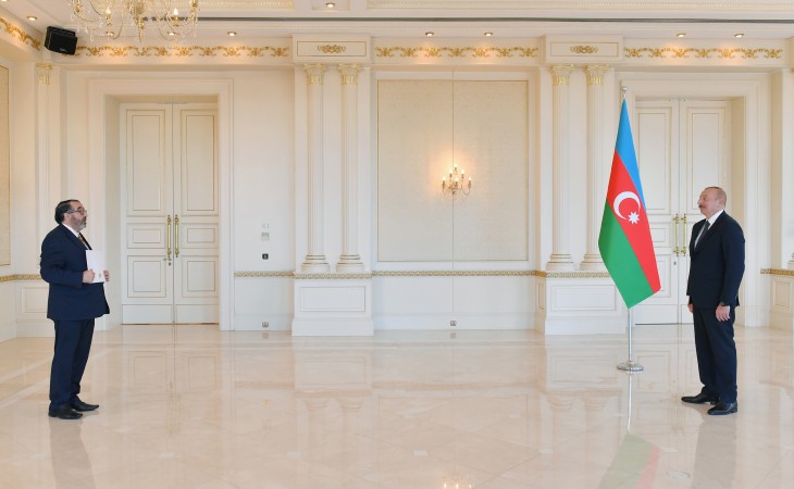 President Ilham Aliyev accepted credentials of incoming ambassador of Peru to Azerbaijan