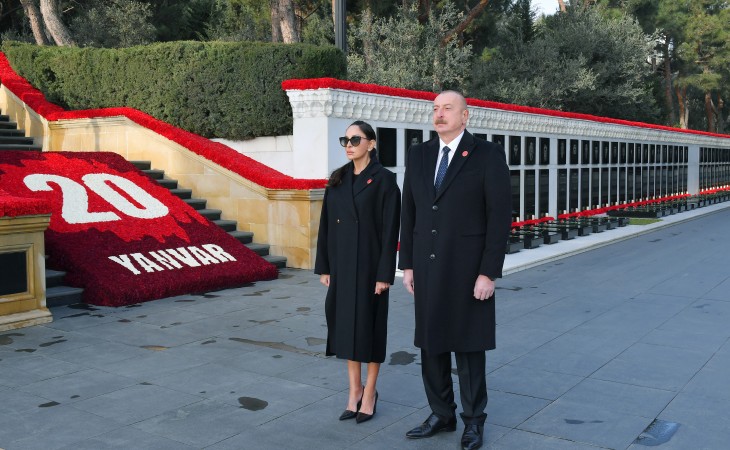 Президент Ильхам Алиев и первая леди Мехрибан Алиева посетили Шехидляр хиябаны в связи с 34-й годовщиной трагедии 20 Января