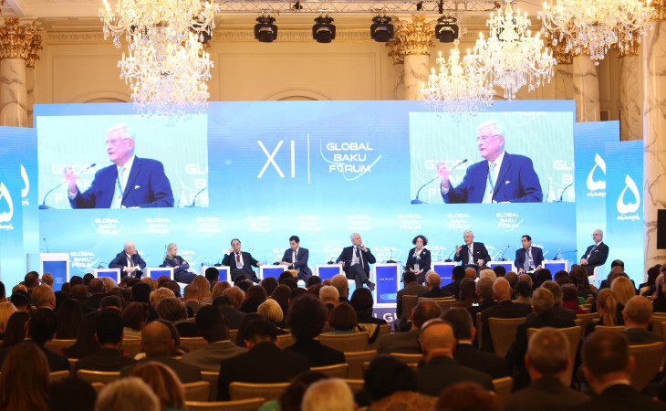 XI Qlobal Bakı Forumu işini panel iclaslarla davam etdirir