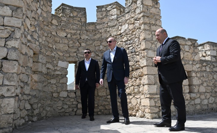 Presidents Ilham Aliyev and Sadyr Zhaparov toured Shahbulag Castle in Aghdam