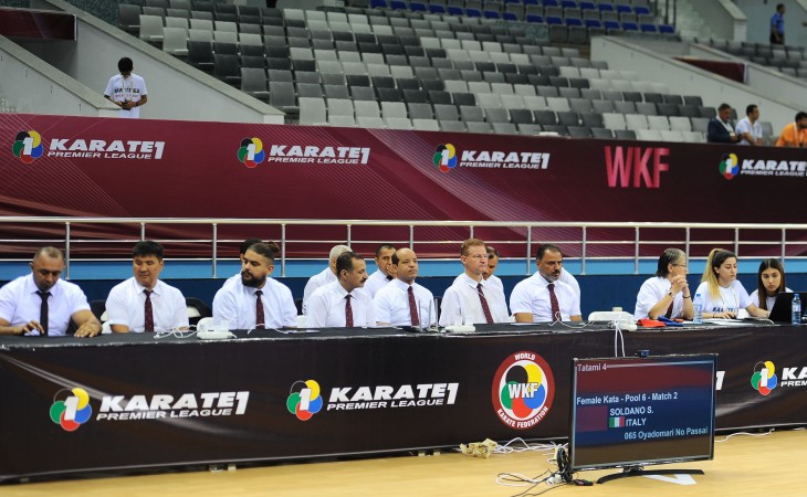 В Баку стартовал турнир Премьер-лига Karate1