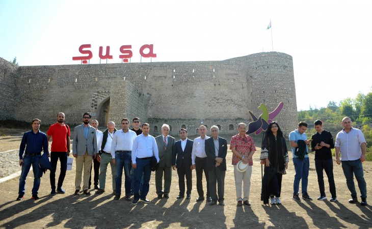 Участники I Форума мозговых центров Азербайджана посетили город Шуша