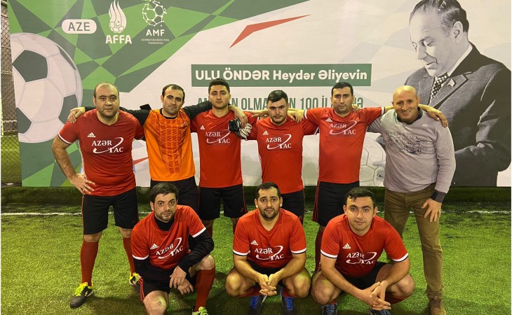 Очередная победа команды АЗЕРТАДЖ на турнире по мини-футболу