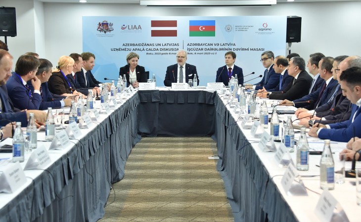 President of Latvia Egils Levits meets with Azerbaijani and Latvian businessmen in Baku