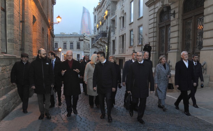 Президент Латвии побывал в Ичеришехер