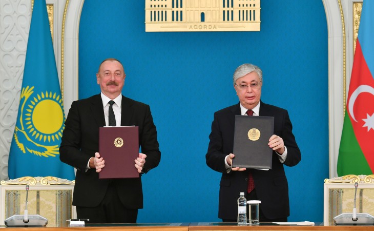 Azerbaijan, Kazakhstan signed documents
