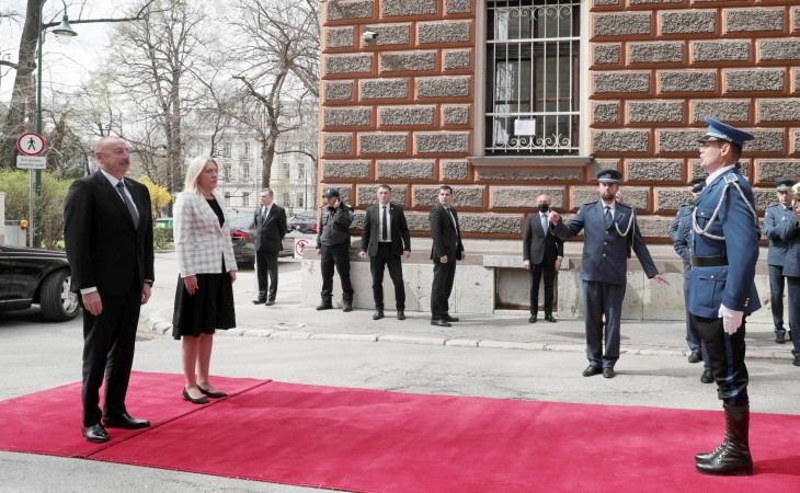 Official welcome ceremony was held for President Ilham Aliyev in Sarajevo