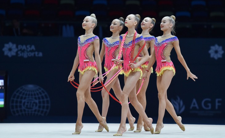 Gənc gimnastlardan ibarət qrup hərəkətləri komandamız beynəlxalq turnirin finalına adlayıb