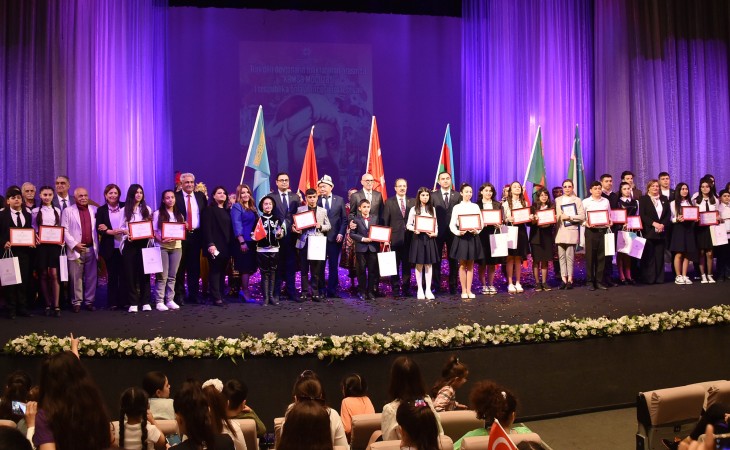 “Xəmsə möcüzəsi” I beynəlxalq onlayn incəsənət müsabiqə-festivalının qalibləri mükafatlandırılıb