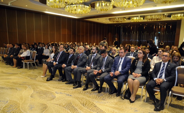 “Məktəb liderliyi” proqramının bağlanış mərasimi keçirilib