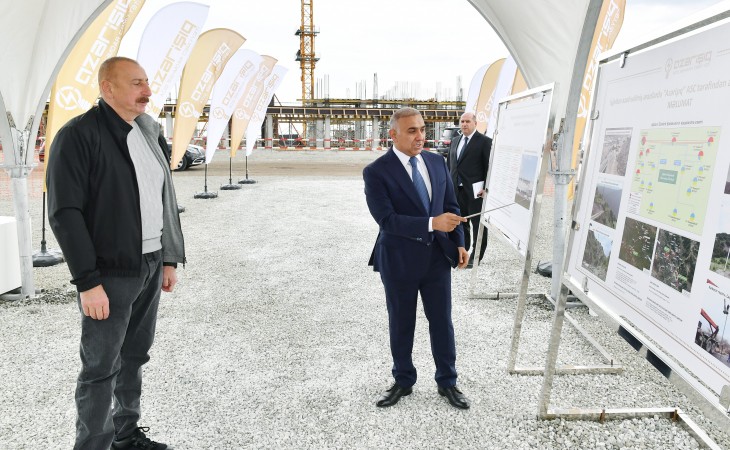 Azərbaycan Prezidenti İlham Əliyev və birinci xanım Mehriban Əliyeva Ağdam rayonuna səfər ediblər Dövlətimizin başçısı Ağdam Rəqəmsal İdarəetmə Mərkəzi və Təlim-Tədris Kompleksinin təməlini qoyub