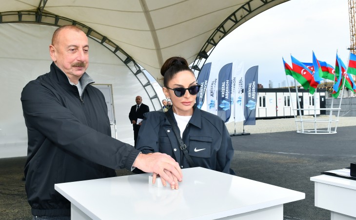 Prezident İlham Əliyev və birinci xanım Mehriban Əliyeva Ağdam Muğam Mərkəzinin təməlinin qoyulması mərasimində iştirak ediblər