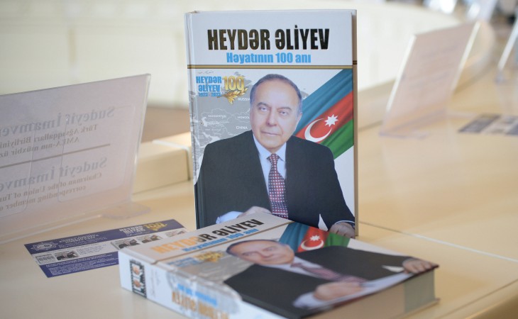 “Heydər Əliyev. Həyatının 100 anı” kitabının təqdimatı keçirilib