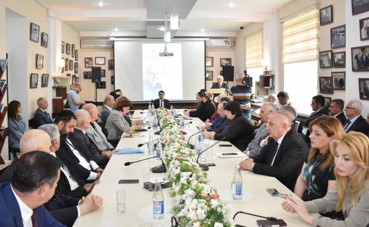 Bakıda “Heydər Əliyev və azərbaycançılılıq-100” mövzusunda konfrans keçirilib