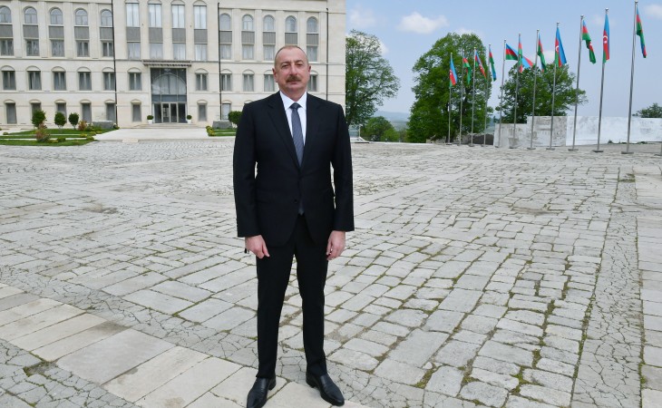 Prezident İlham Əliyev: Xalqın Heydər Əliyevə inamı Azərbaycanda dövlət çevrilişi cəhdinin qarşısını aldı