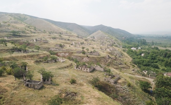 Qubadlı rayonunun Aşağı Mollu kəndi FOTO