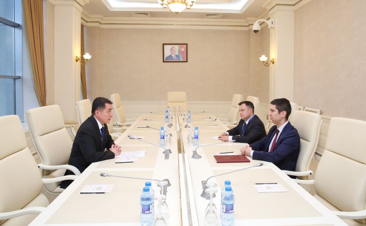 Azərbaycan və Moldova parlamentləri arasında əlaqələrin perspektivlərinə dair fikir mübadiləsi aparılıb