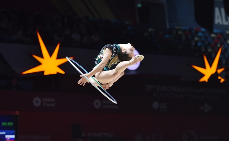 Ukrayna gimnastı Viktoriya Onoprienko Avropa çempionatının halqa ilə təsnifat yarışlarında ilk pillədə yer alıb