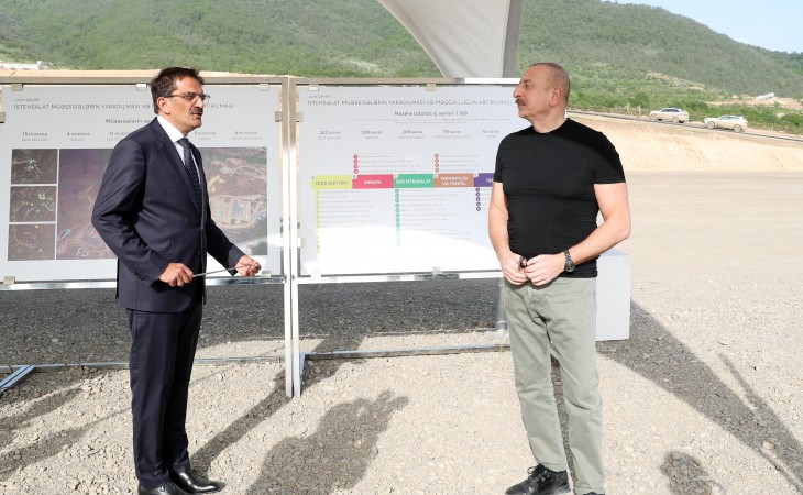 Prezident İlham Əliyev Laçın şəhərində Aqro və Sənaye Parkında görülən işlərlə tanış olub
