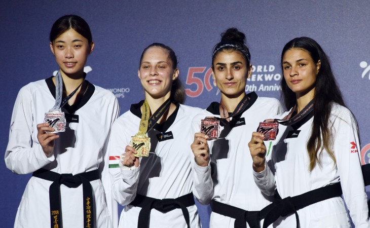 Macarıstanlı 17 yaşlı taekvondoçu Bakıda dünya çempionu olub