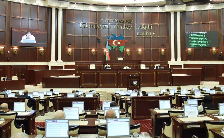 Milli Məclisin növbəti iclasında büdcə zərfinə daxil olan qanun layihələri müzakirə edilib
