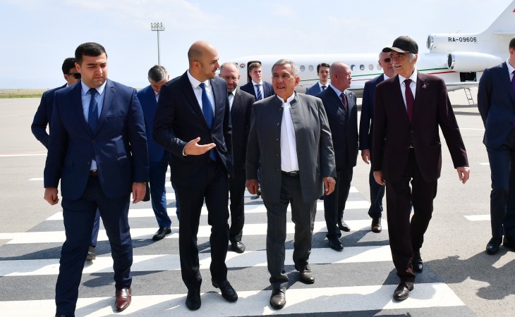 Tatarıstan Respublikasının Rəisi Rüstəm Minnixanov Azərbaycana səfərə gəlib