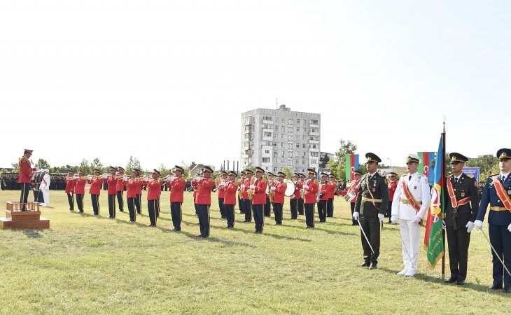 Heydər Əliyev adına Hərbi İnstitutda buraxılış mərasimi olub