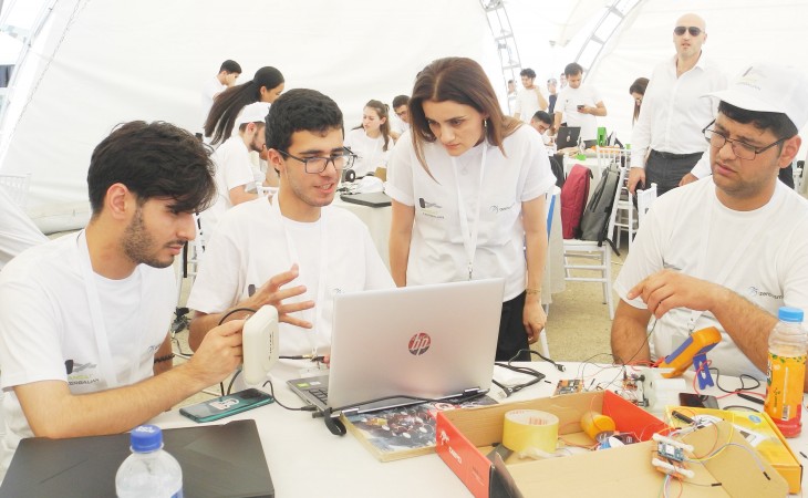 Model peyk müsabiqəsinin final mərhələsi baş tutub