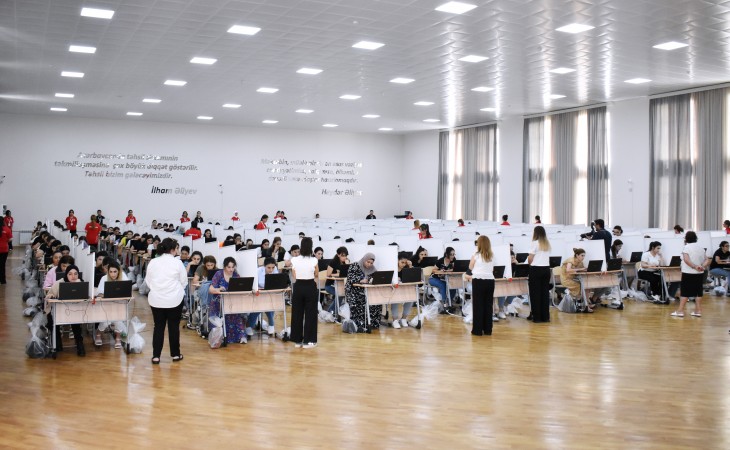 İctimaiyyət nümayəndələri MİQ imtahanlarını izləyib