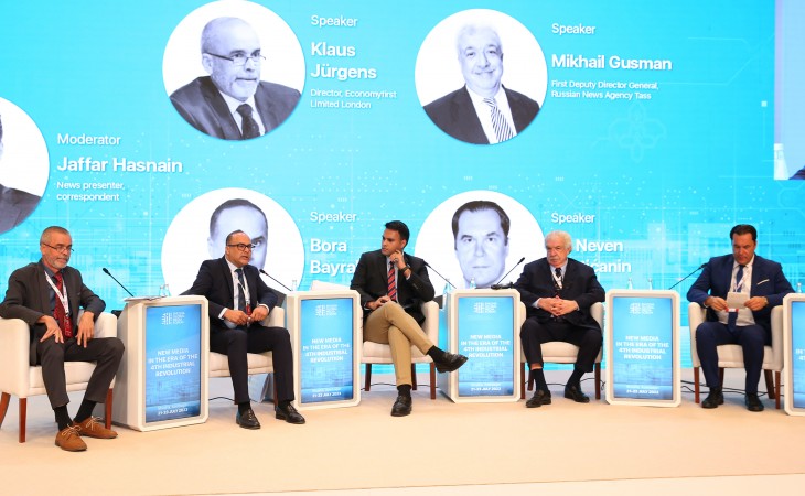 Qlobal Şuşa Forumunda mediada investisiya və istehlak tendensiyaları məsələləri müzakirə edilir