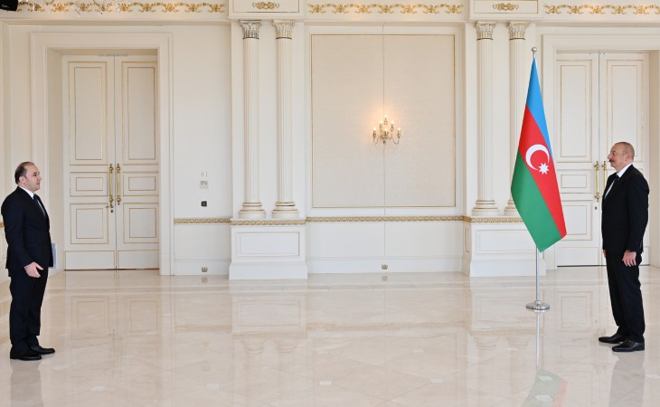 President Ilham Aliyev received credentials of incoming ambassador of Tajikistan