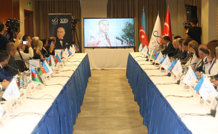 Bakıda “Heydər Əliyev, Böyük Lider” adlı beynəlxalq konfrans keçirilir