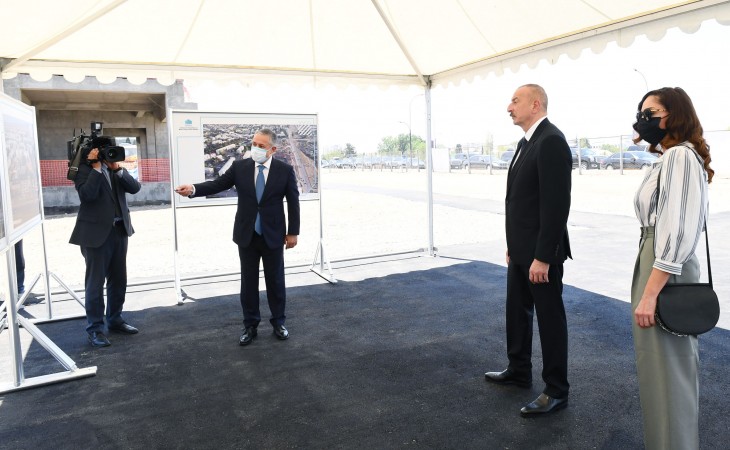 President Ilham Aliyev viewed construction of residential complex built by MIDA