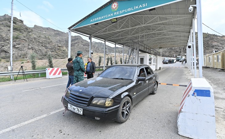Qarabağda qalmaq istəməyən erməni əsilli sakinlər Ermənistana maneəsiz şəkildə gedirlər