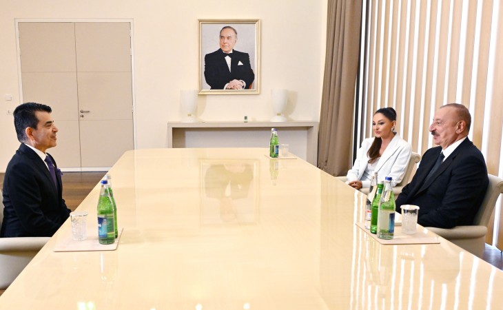 President Ilham Aliyev and First Lady Mehriban Aliyeva met with ICESCO Director General