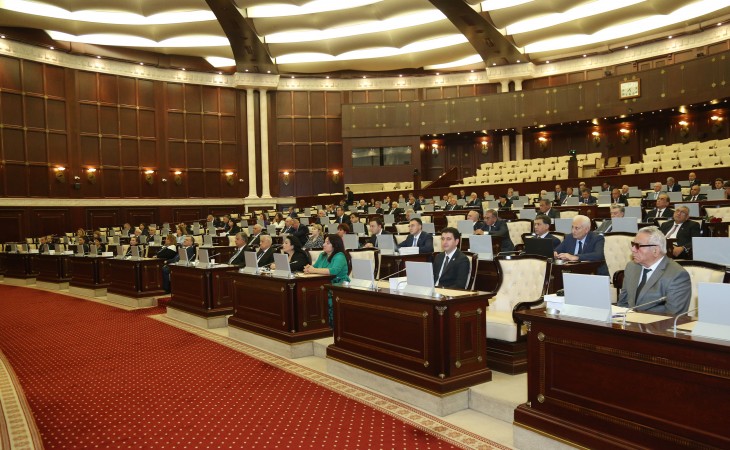 Milli Məclis Rəqabət Məcəlləsinin layihəsini birinci oxunuşda təsdiqlədi