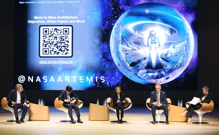 Beynəlxalq Astronavtika Konqresinin plenar iclasında Ayın tədqiqatı barədə danışılıb