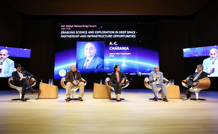 Beynəlxalq Astronavtika Konqresinin plenar iclasında əməkdaşlıq və infrastruktur mübadiləsindən danışılıb