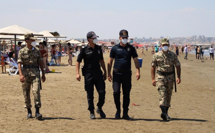 Bakı polisi: Çimərliklərdə nəzarət-profilaktik tədbirlər keçirilir