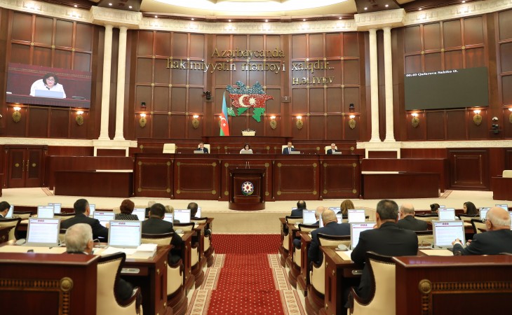 Milli Məclisin payız sessiyasında növbəti plenar iclas keçirilib