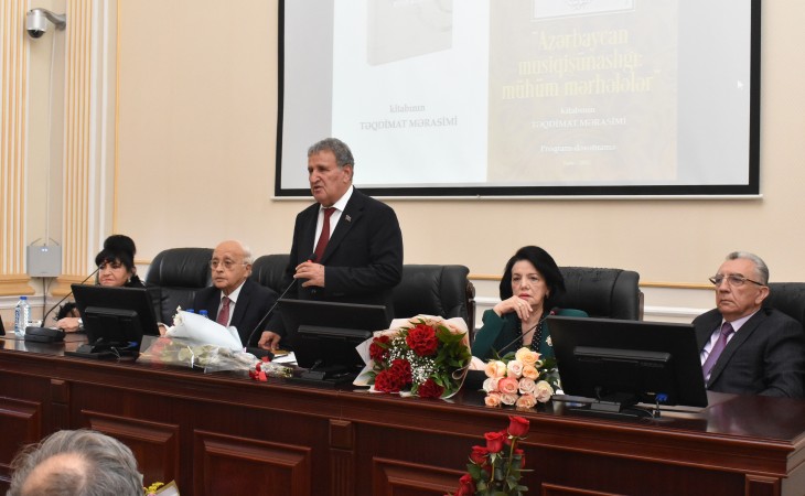 “Azərbaycan musiqişünaslığı: mühüm mərhələlər” kitabının təqdimatı olub