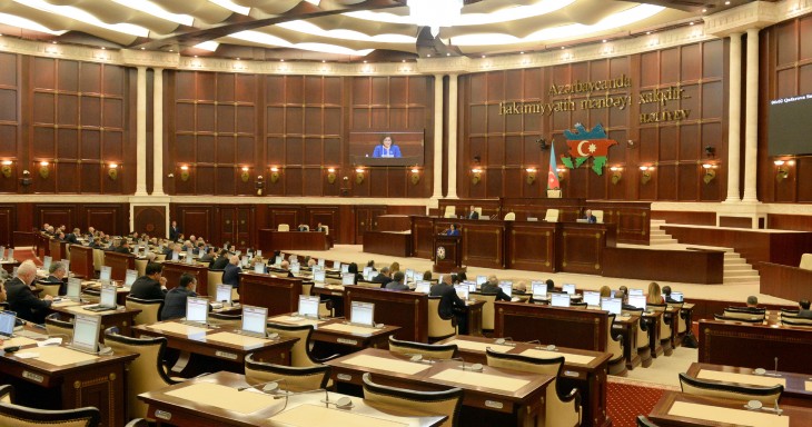 İlham Əliyevin Azərbaycan Prezidenti seçilməsinin 20-ci ildönümü münasibətilə Milli Məclisin xüsusi iclası keçirilib
