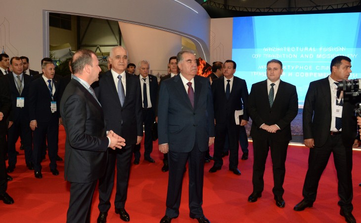 Tacikistan Prezidenti “SPECA Ölkələrinin Sərgisi: Dayanıqlı inkişaf üçün regional əməkdaşlıq” adlı sərgi ilə tanış olub